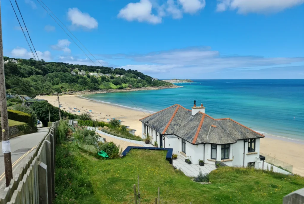 Aluguel de Temporada e Imóveis de Férias Por Que o Seguro Residencial Comum Não É Suficiente - Bagio Corretora de Seguros